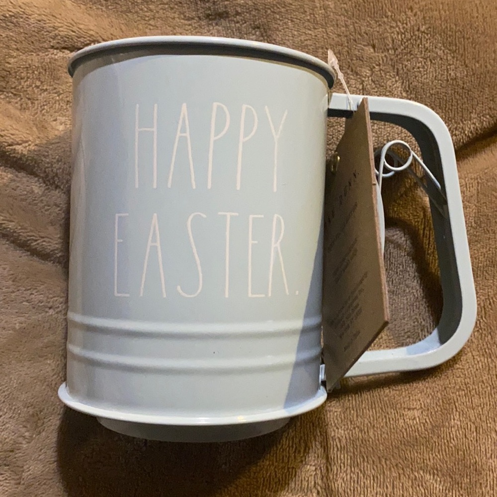 Rae Dunn light blue flour sifter